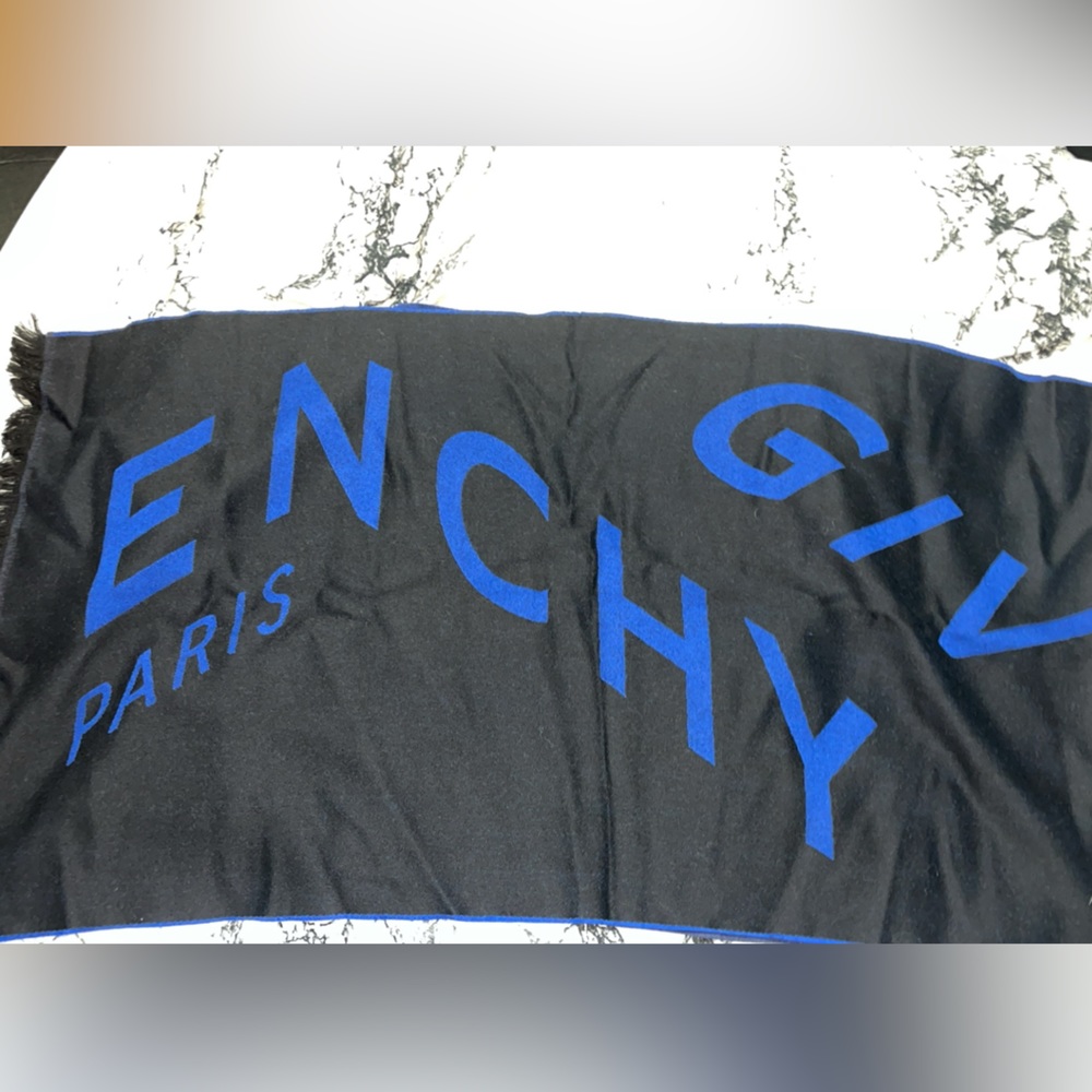 Givency authentic blue and black scarf